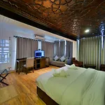 Hotel Metropolis