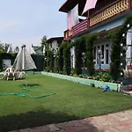 Lassa Bhat Guest House
