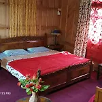 Persian Palace Group Of Houseboats