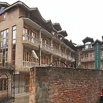 Oyo 4694 Hotel City Plaza