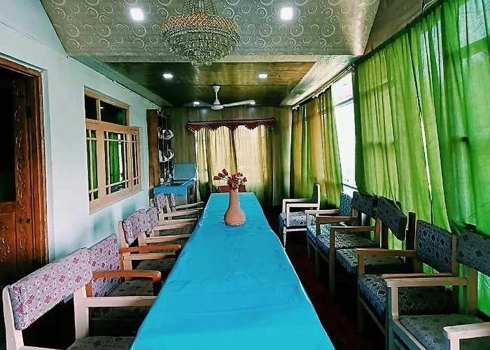 Hotel New Heaven Canal
