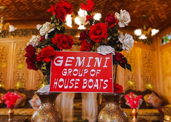The Heritage Gemini Group Of Houseboat