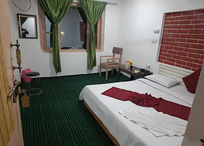 Shamus Javed Homestay