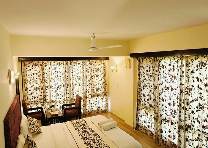 Hotel Kabir