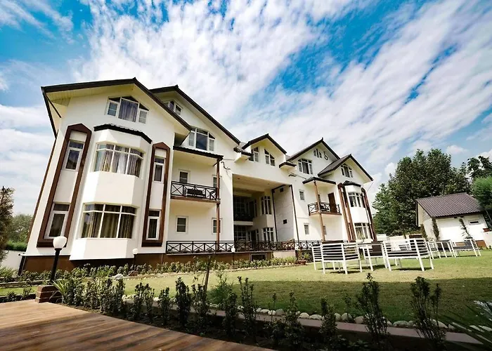 Walisons Homestay Spirea 3 Bhk B1