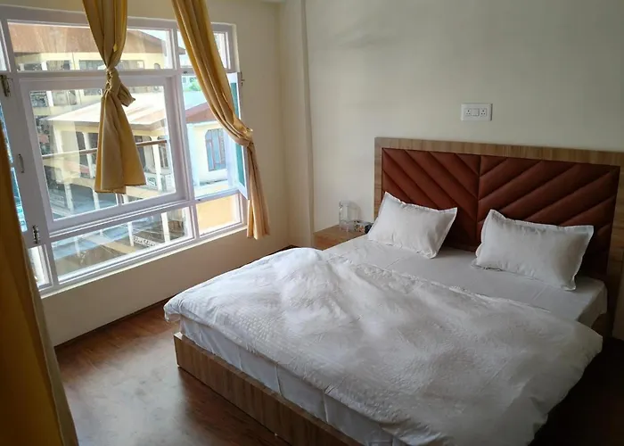 Hotel Deer Park