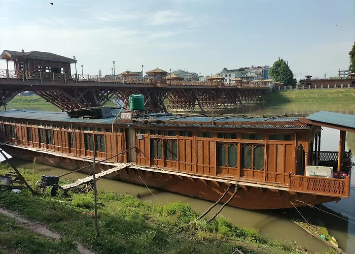 Houseboat Alwar