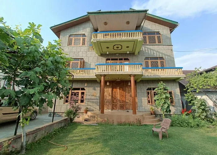 Grand Inayat