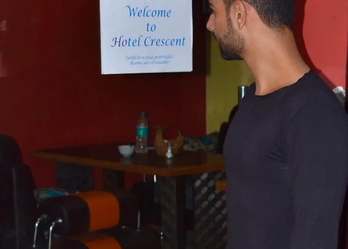 Hotel Crescent