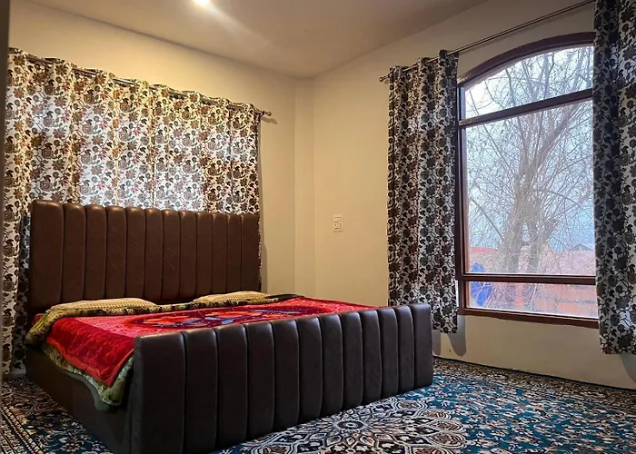 Sakura Guesthouse