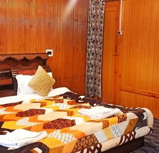 Backyard Stays With Dal Lake View