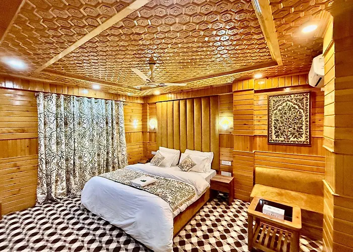 Bustan Residency