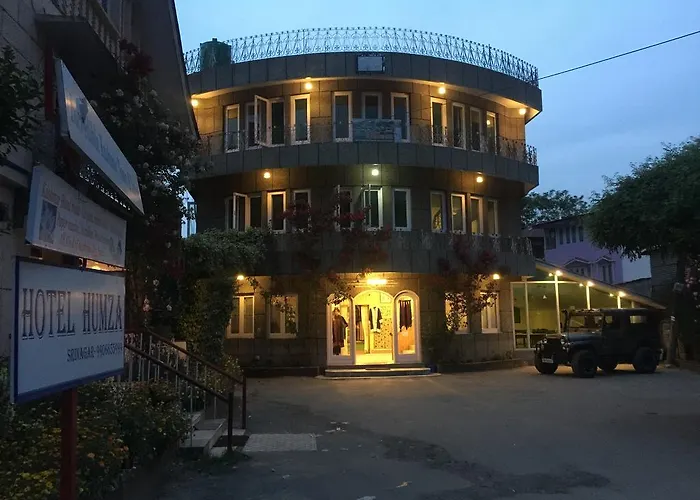 Hotel Humza