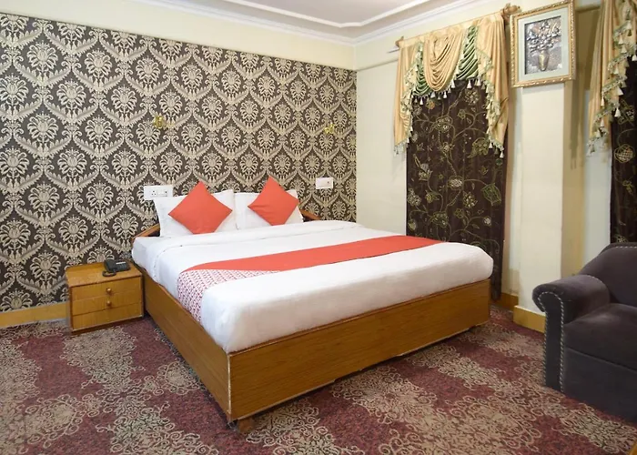 Oyo 4694 Hotel City Plaza