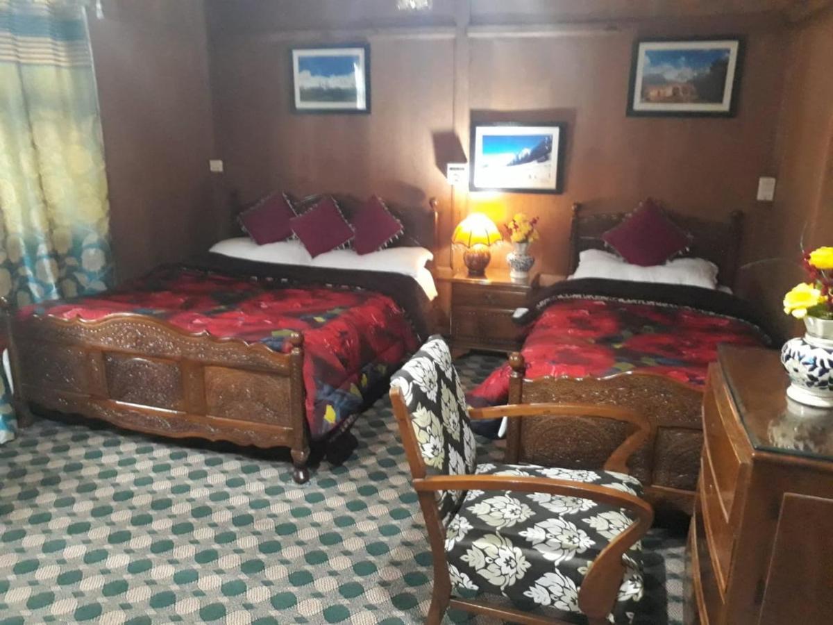 Hotel Swan Heritage Houseboats 5*