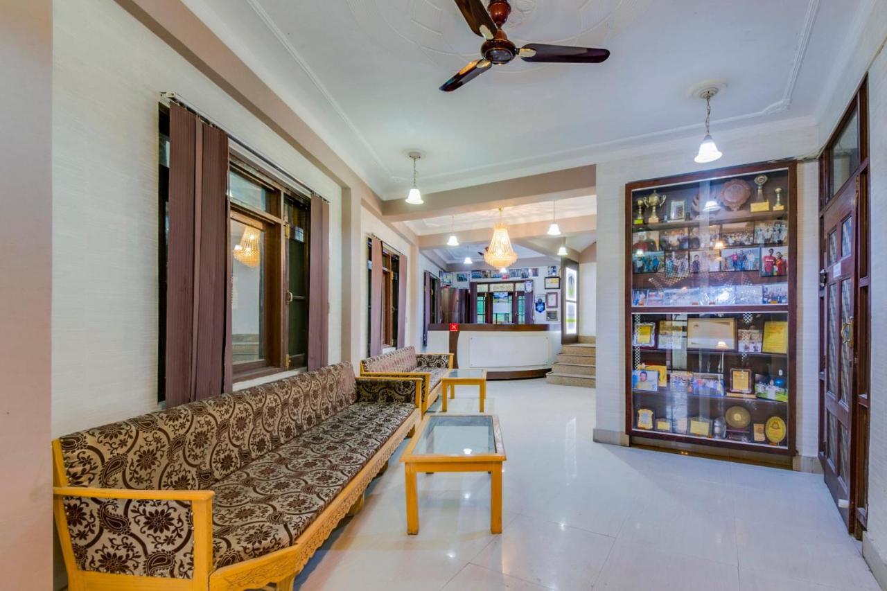 Hotel Oyo 12445 Marhaba United