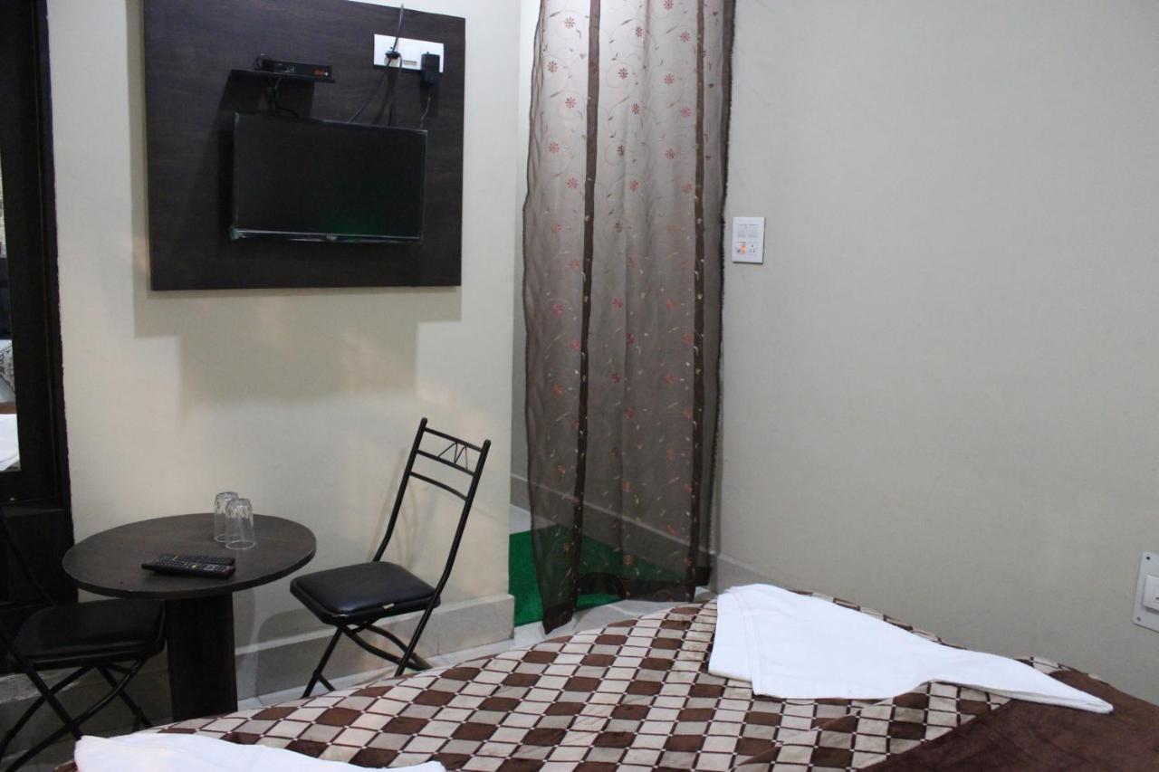 Samar 3* Srinagar (Jammu and Kashmir)