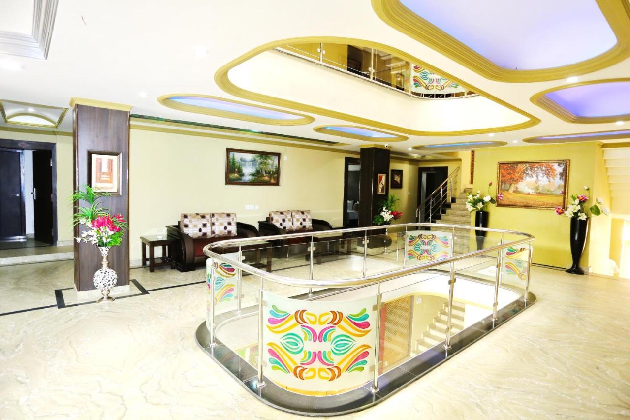 Crown Plaza Residency Srinagar (Jammu and Kashmir)