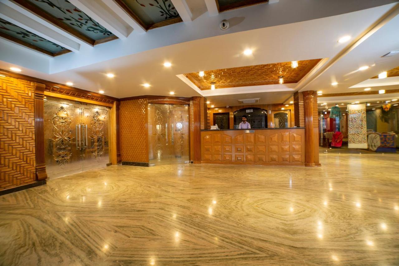 Opera Hotel 4*