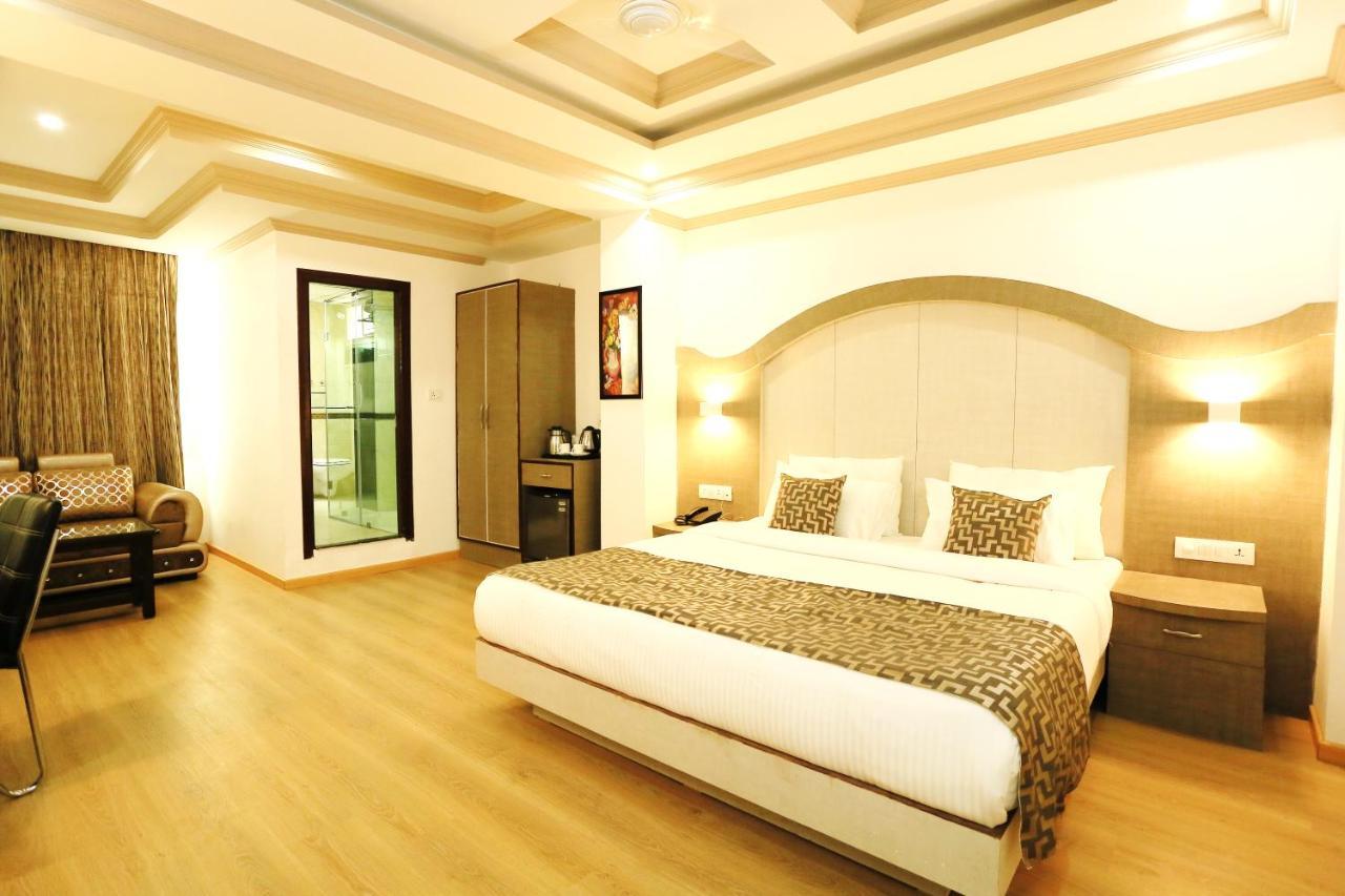 Crown Plaza Residency Srinagar (Jammu and Kashmir)
