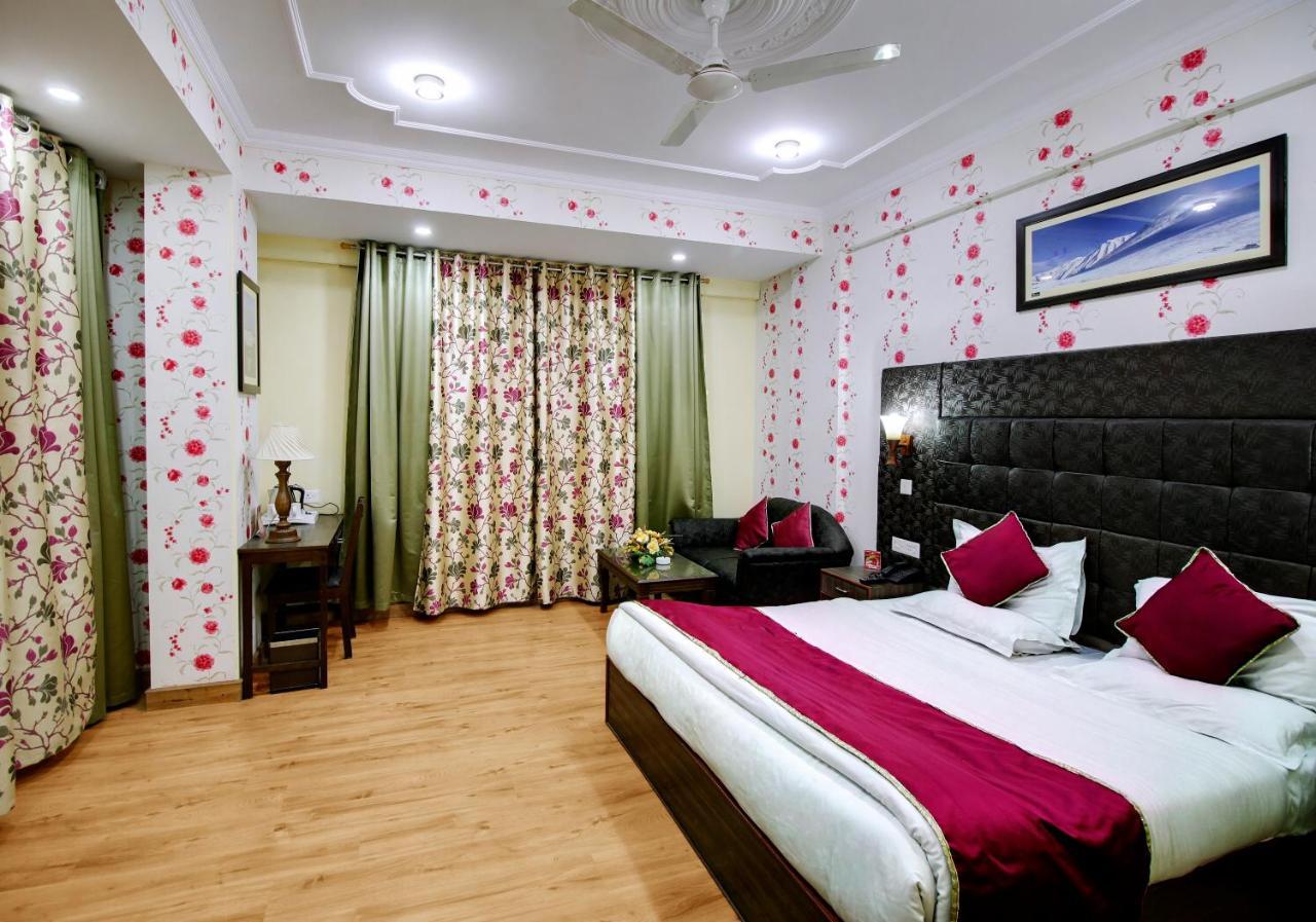 The Grand Mamta 4* Srinagar (Jammu and Kashmir)