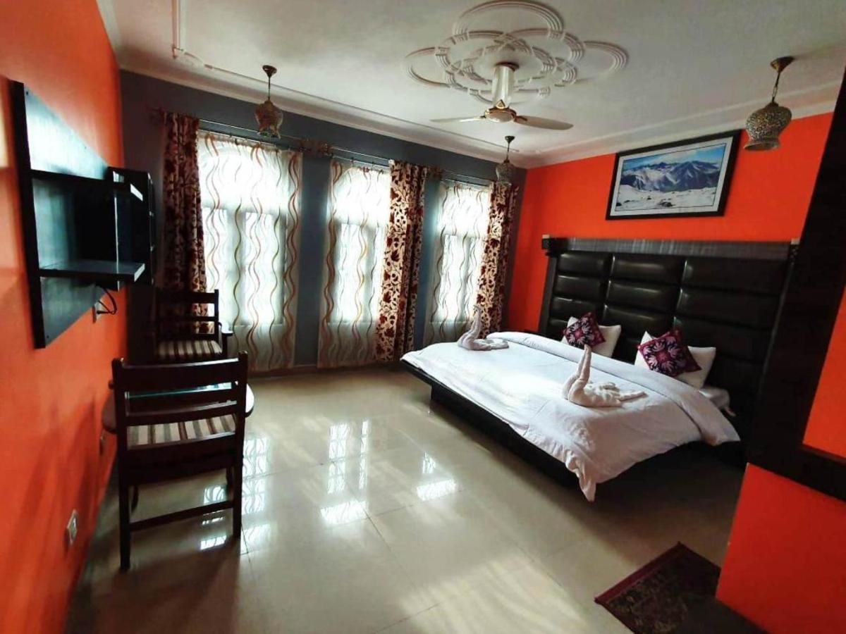 Hotel Ash Vale