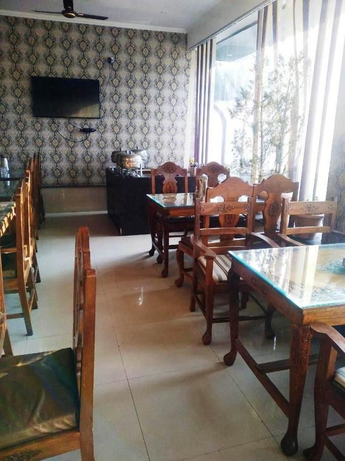 Ash Vale 3* Srinagar (Jammu and Kashmir)