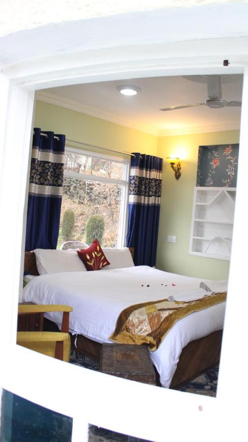 Heritage Rose Inn Srinagar (Jammu and Kashmir)