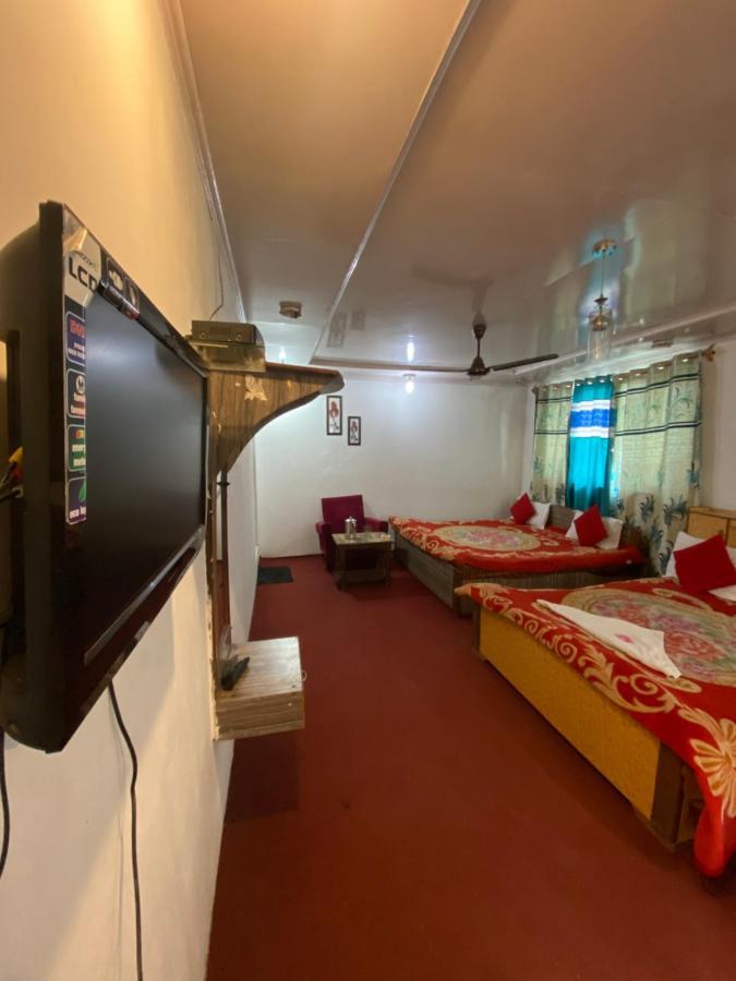 Young Mamta Hotel 3*
