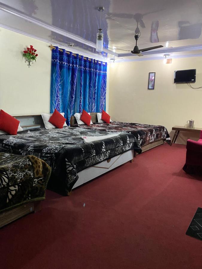 Young Mamta Hotel 3*
