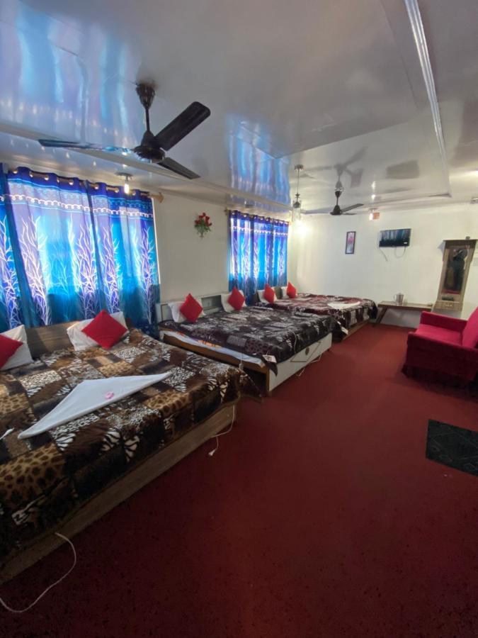 Hotel Young Mamta