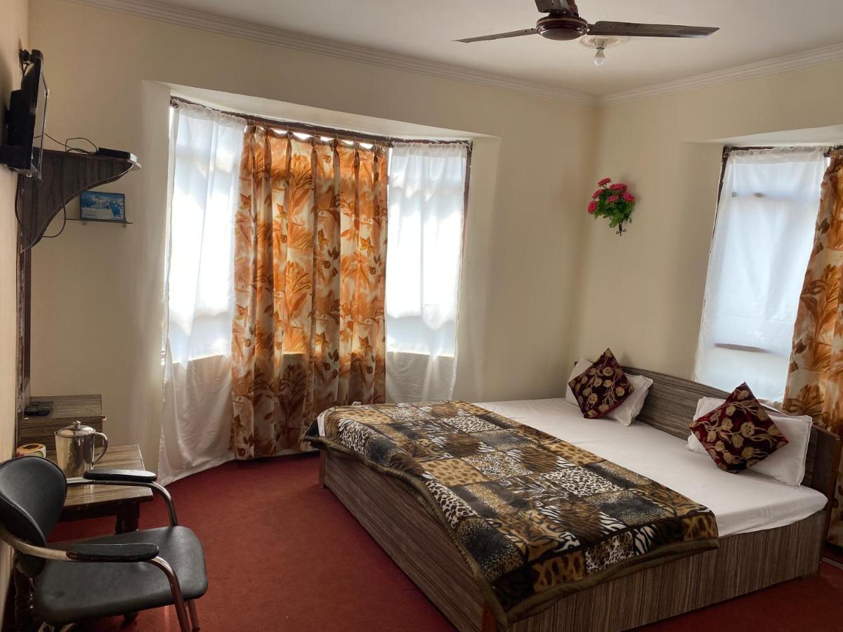 Young Mamta Hotel 3*