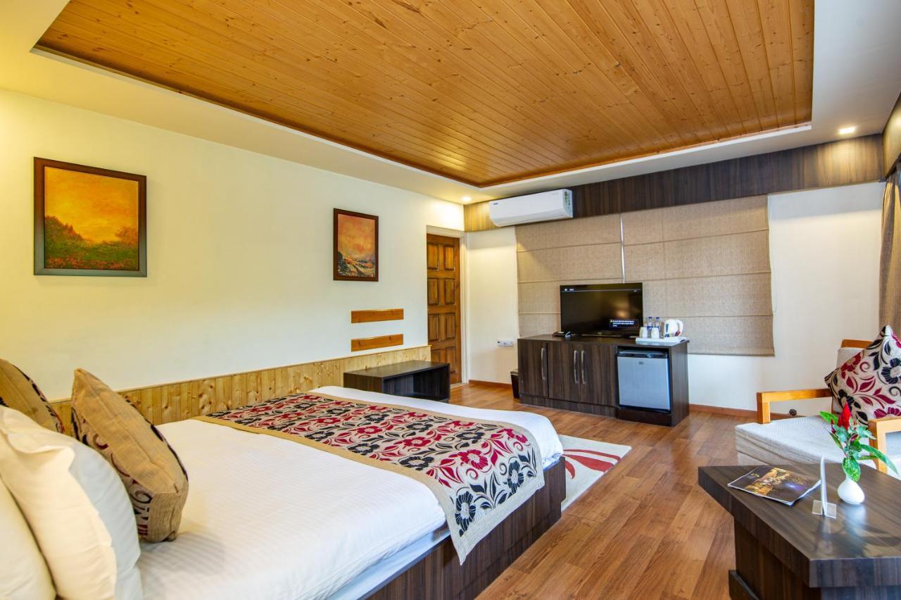 The Orchard Retreat & Srinagar (Jammu and Kashmir)