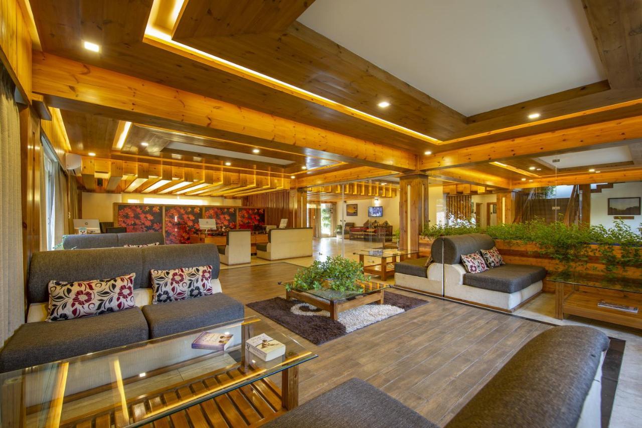 The Orchard Retreat & 5* Srinagar (Jammu and Kashmir)