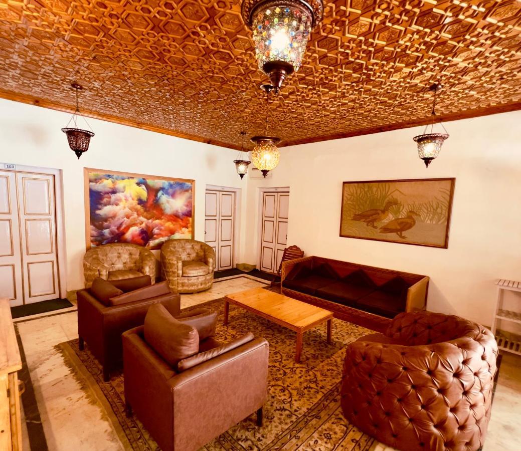 Hotel Ashai 2*