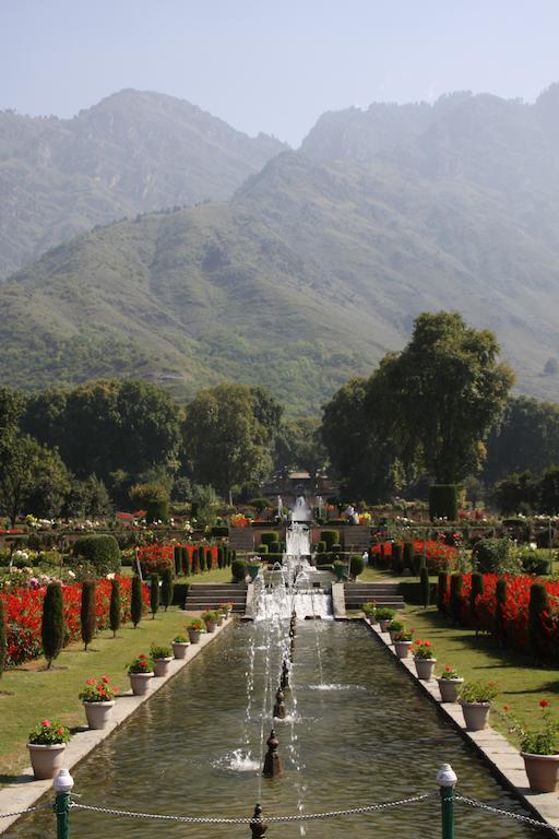 Kashmir 2* Srinagar (Jammu and Kashmir)