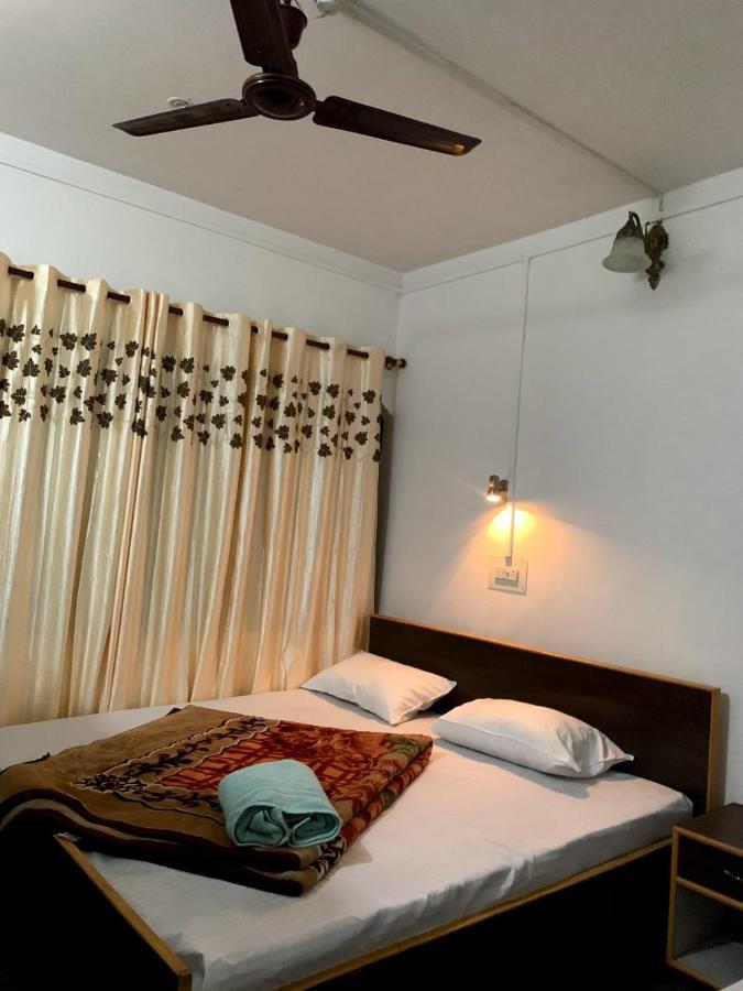 Ta Hayat Guest house Srinagar (Jammu and Kashmir)