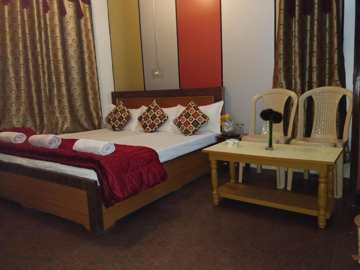 Kashmir Q Residency Hotel Srinagar (Jammu and Kashmir)