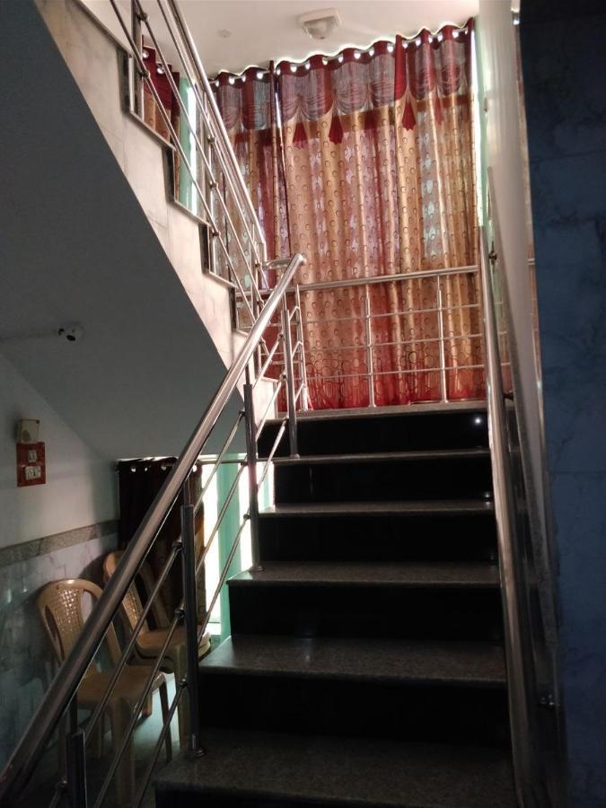 Kashmir Q Residency Hotel Srinagar (Jammu and Kashmir)