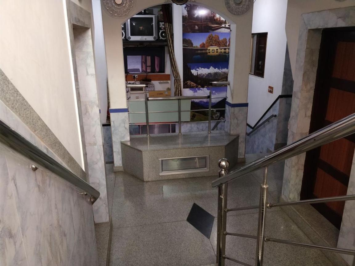 Kashmir Q Residency Hotel 2*