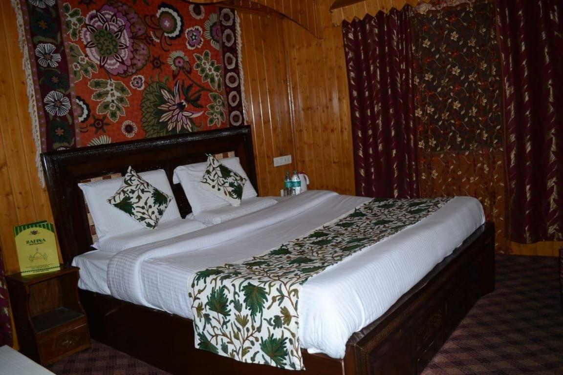 Himalayan Heritage Group Of Houseboats Hotel 5*