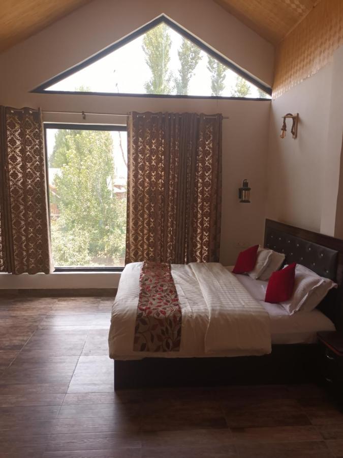 Homestay Petals Of Chinar Hospitality *