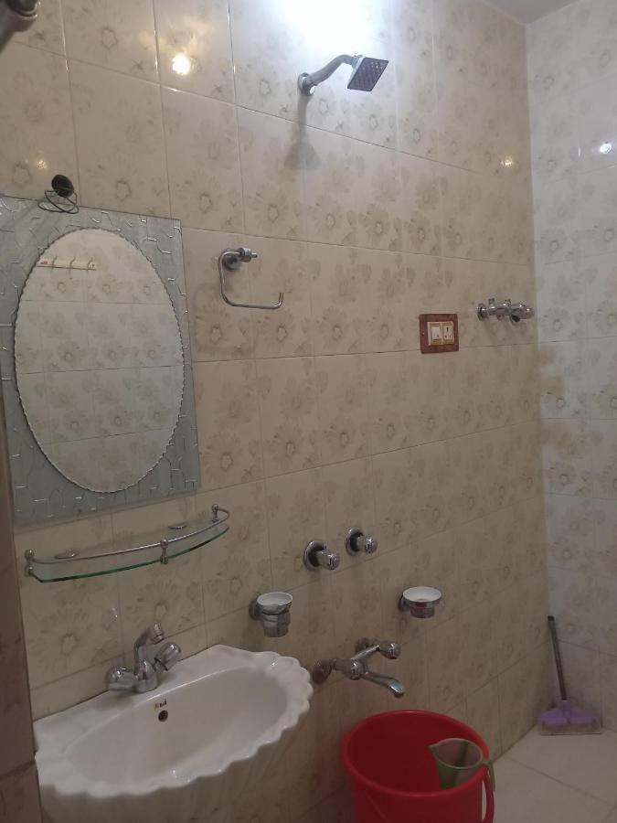Grand Inayat Bed & Breakfast