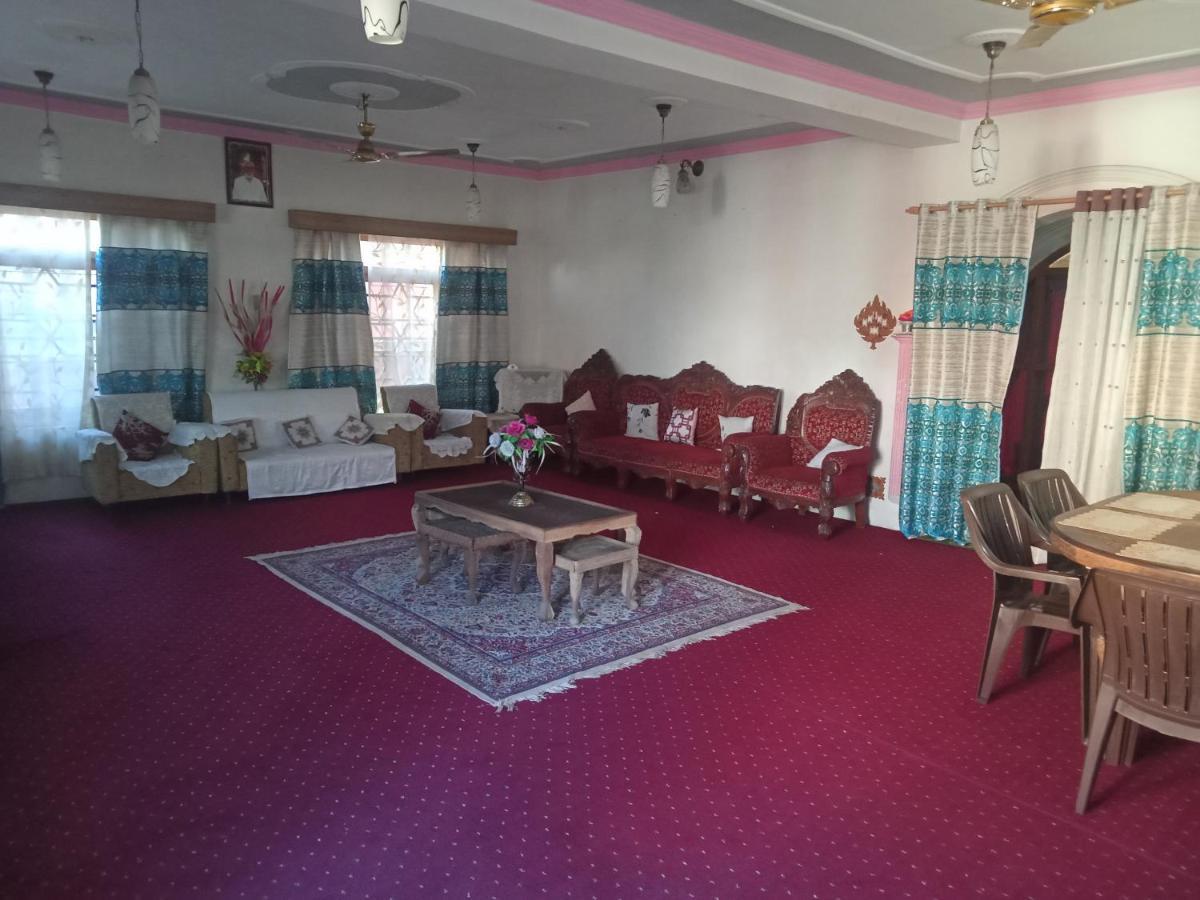 Grand Inayat Srinagar (Jammu and Kashmir)