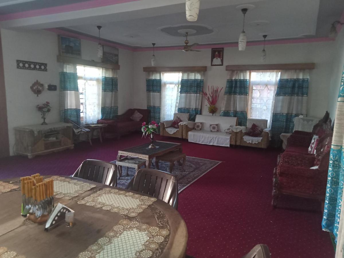 Grand Inayat Bed & Breakfast