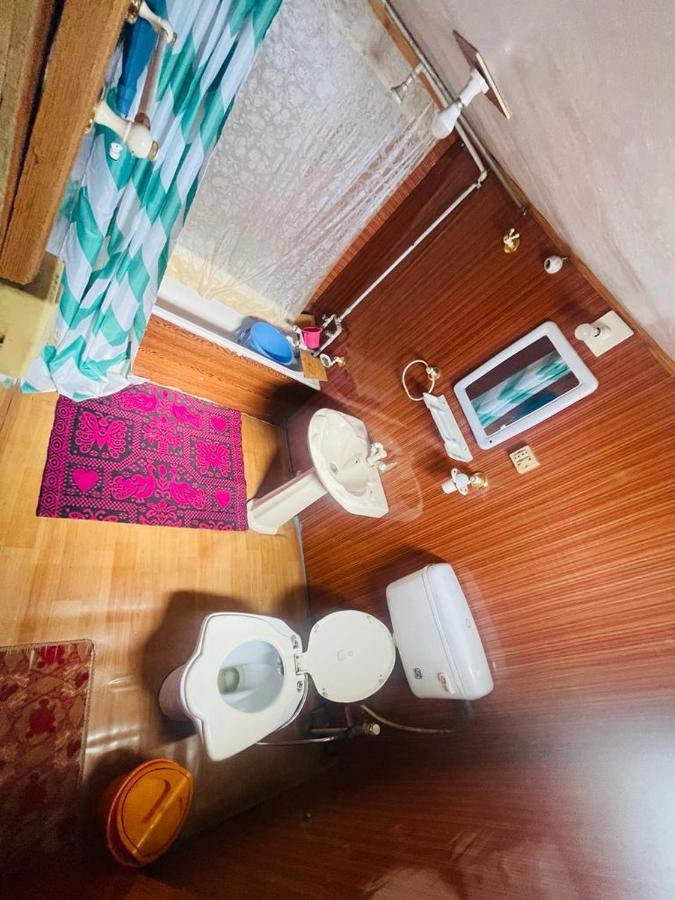 Hayat Group Of Houseboats Botel 3*