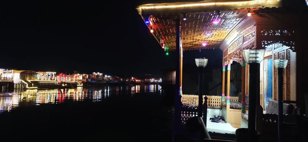 New Silver Jubilee Heritage Group Of Houseboats 3* Srinagar (Jammu and Kashmir)