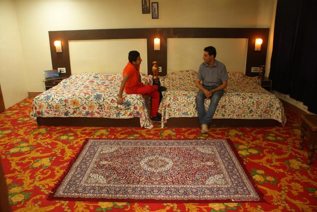 Inn Humza 2*