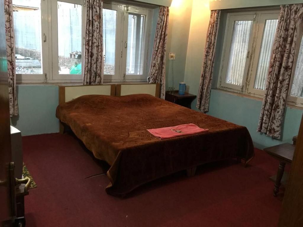 Inn Humza Srinagar (Jammu and Kashmir)