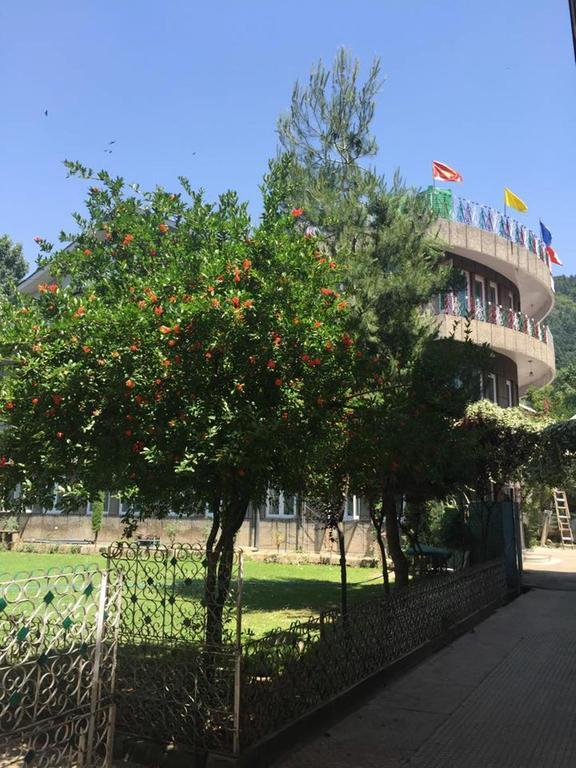 Inn Humza